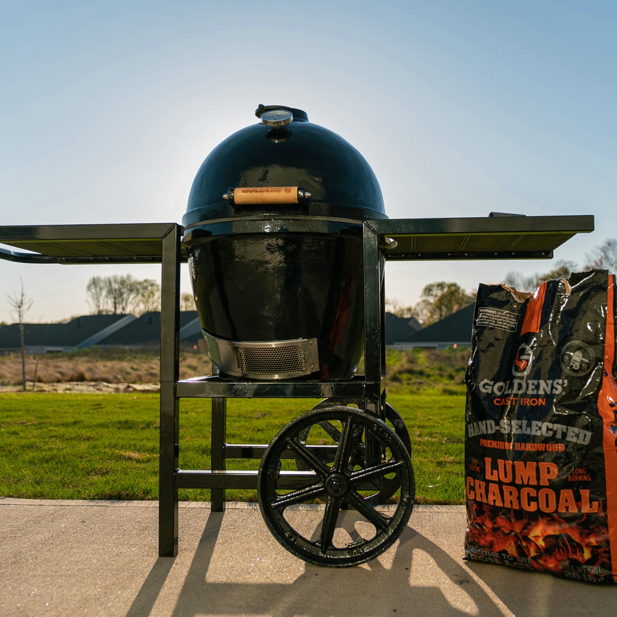 Grill out with Friends - Goldens' Cast Iron Kamado Grills