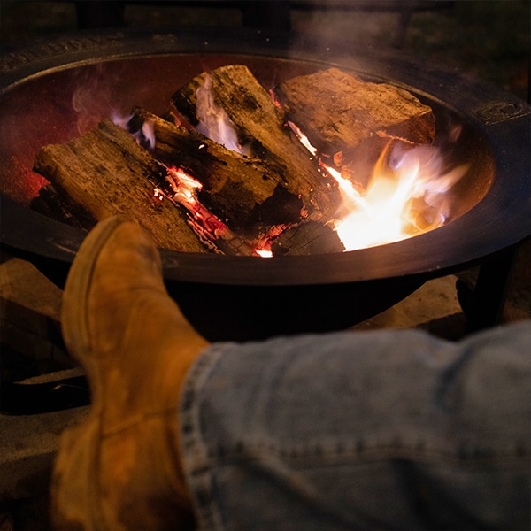 30 Gallon Wood Fire Pit w/Tri Stand - Bundle