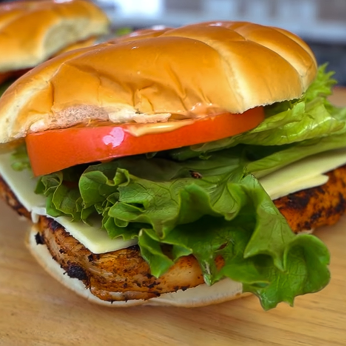 The Best Spicy Cajun Chicken Sandwich | Goldens' Cast Iron | Heath Riles BBQ